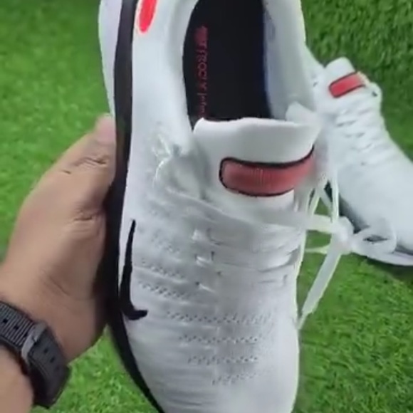 Louis Vuitton snickers for men Dm if interested - Picture 10 of 11